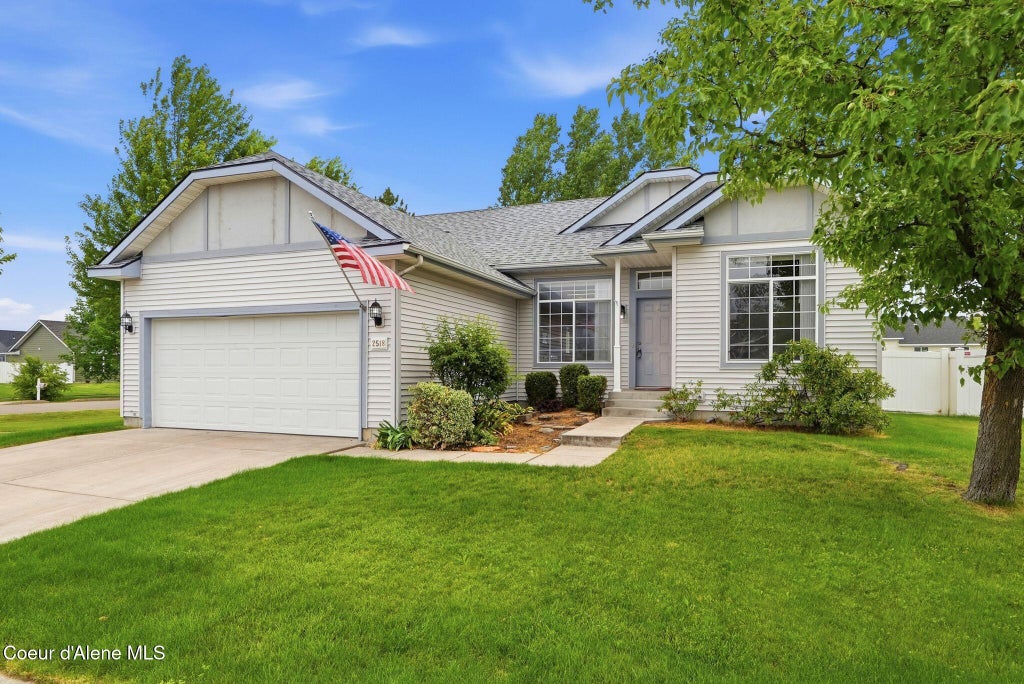 Photo of 2518 Timberlake LOOP, Coeur dAlene, ID 83815 (MLS # 26-7575)