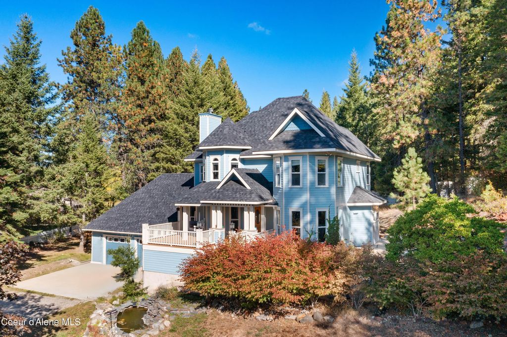 Photo of 2383 Sunnyside Rd, Sandpoint, ID 83864 (MLS # 25-11035)