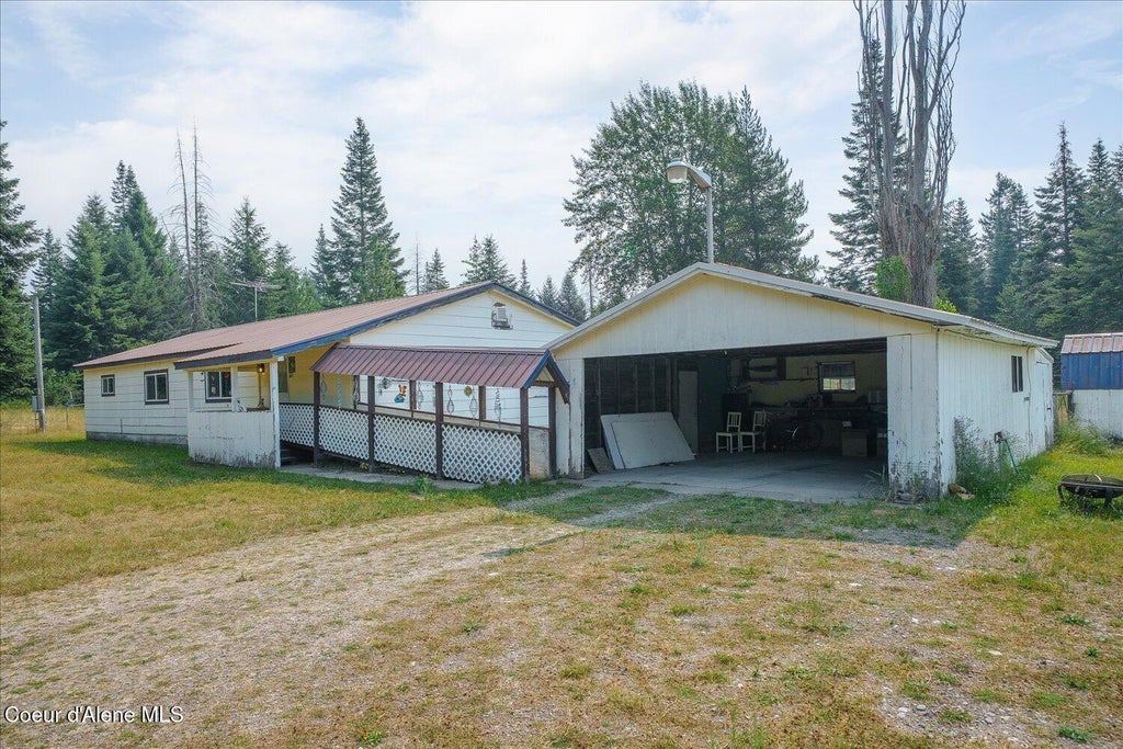 Photo of 600 Rocky RD, Rathdrum, ID 83858 (MLS # 26-7759)