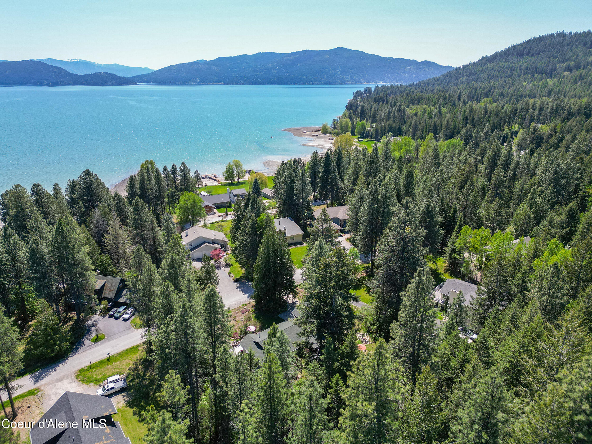 Sandpoint, Idaho, 83864, United States, 4 Bedrooms Bedrooms, ,3 BathroomsBathrooms,Residential,Active,2027775