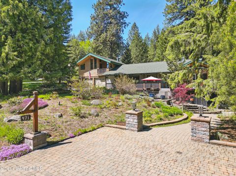 Photo of 471 Kaniksu Shores Shores, Sandpoint, ID 83864 (MLS # 26-2424)