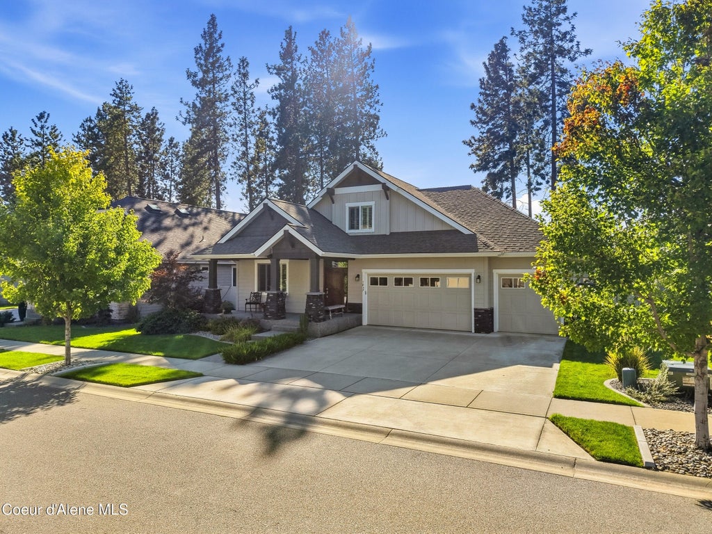 Photo of 7049 Baudelaire Dr, Coeur dAlene, ID 83815 (MLS # 26-9511)