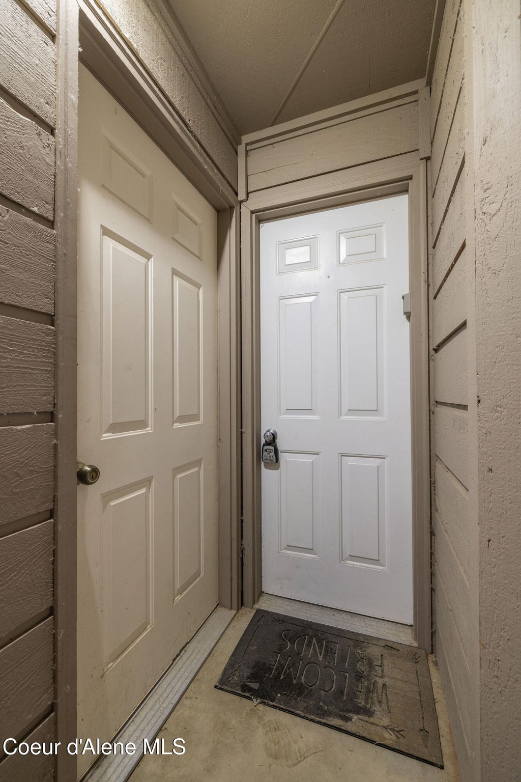 Photo of 88 Blooming Flower CT # B9, Sandpoint, ID 83864 (MLS # 26-10145)
