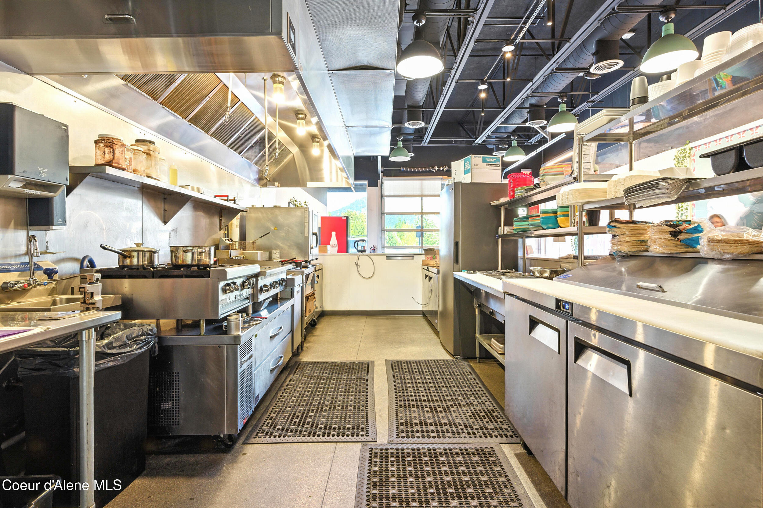 Ponderay, Idaho 83852, United States, ,Commercial,Active,171356