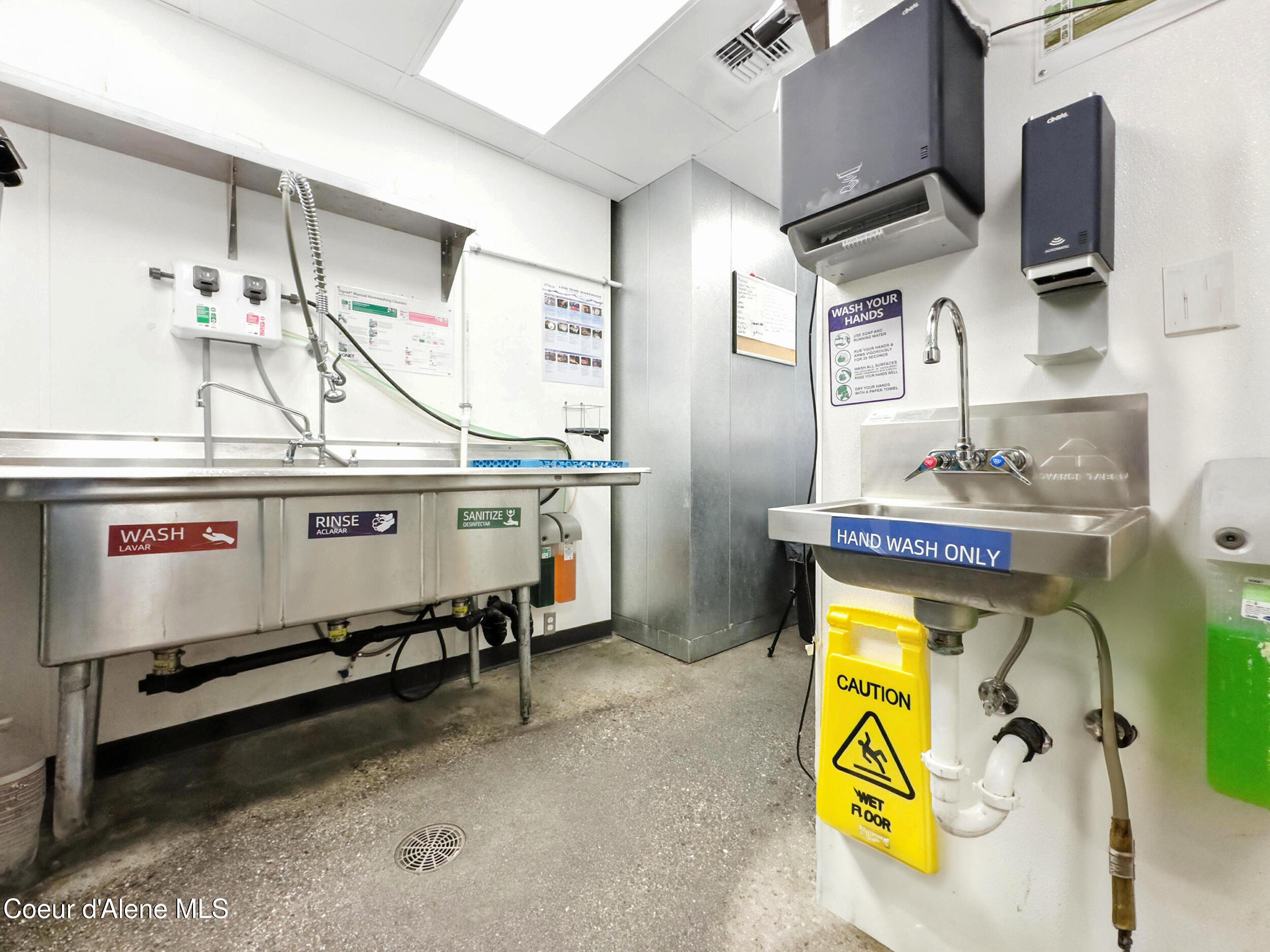 Ponderay, Idaho 83852, United States, ,Commercial,Active,171356