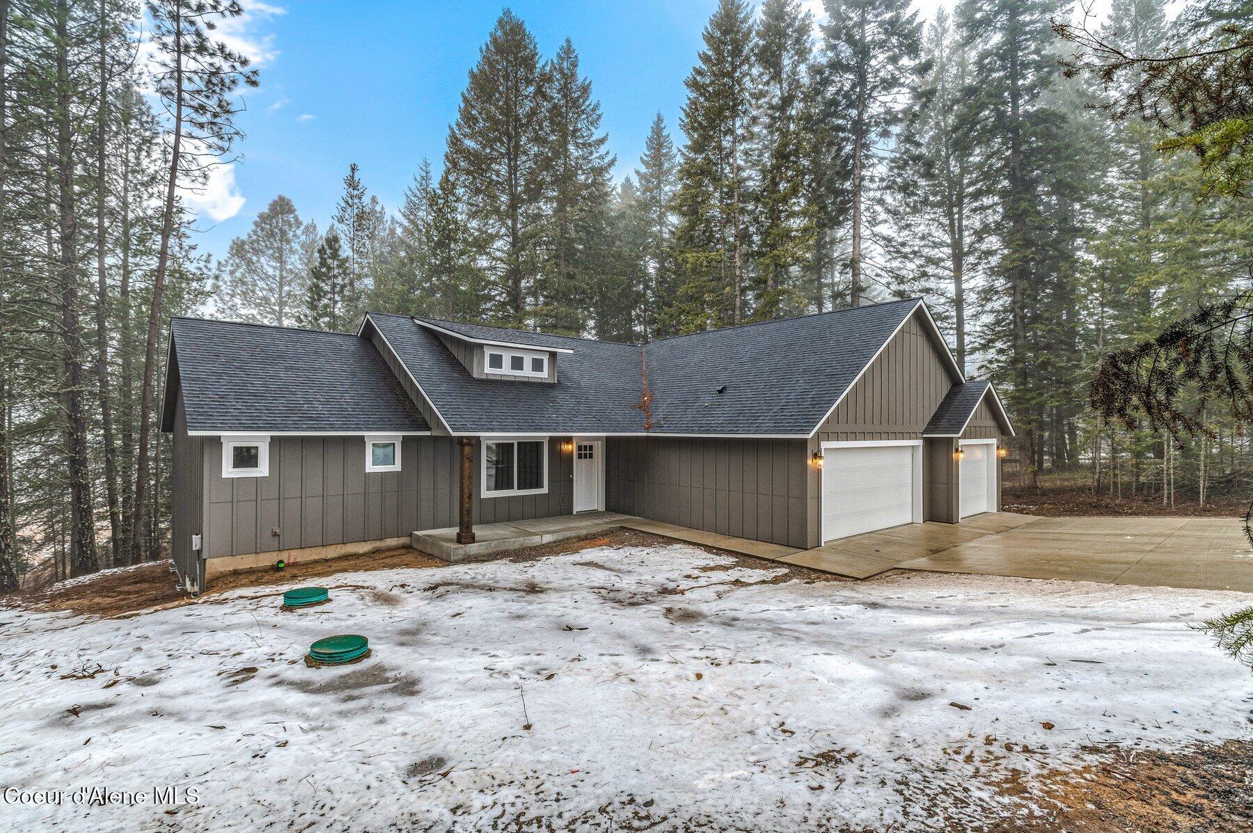 1579 Gypsy Bay Rd, Sagle, Idaho image 3