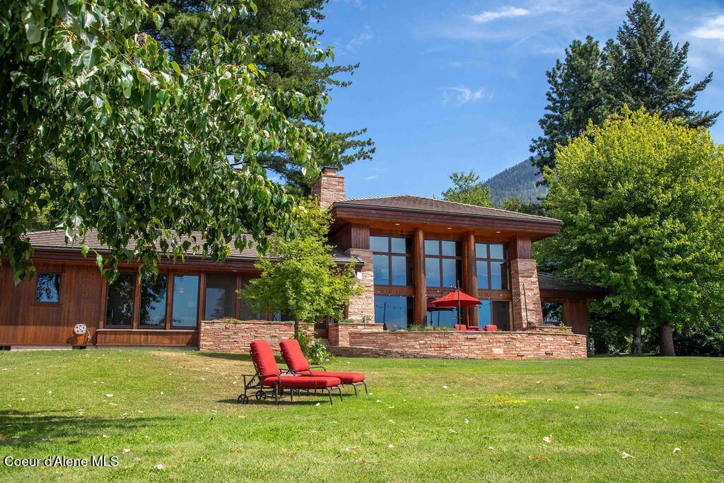 Photo of 440 Pringle Ave, Hope, ID 83836 (MLS # 26-6408)