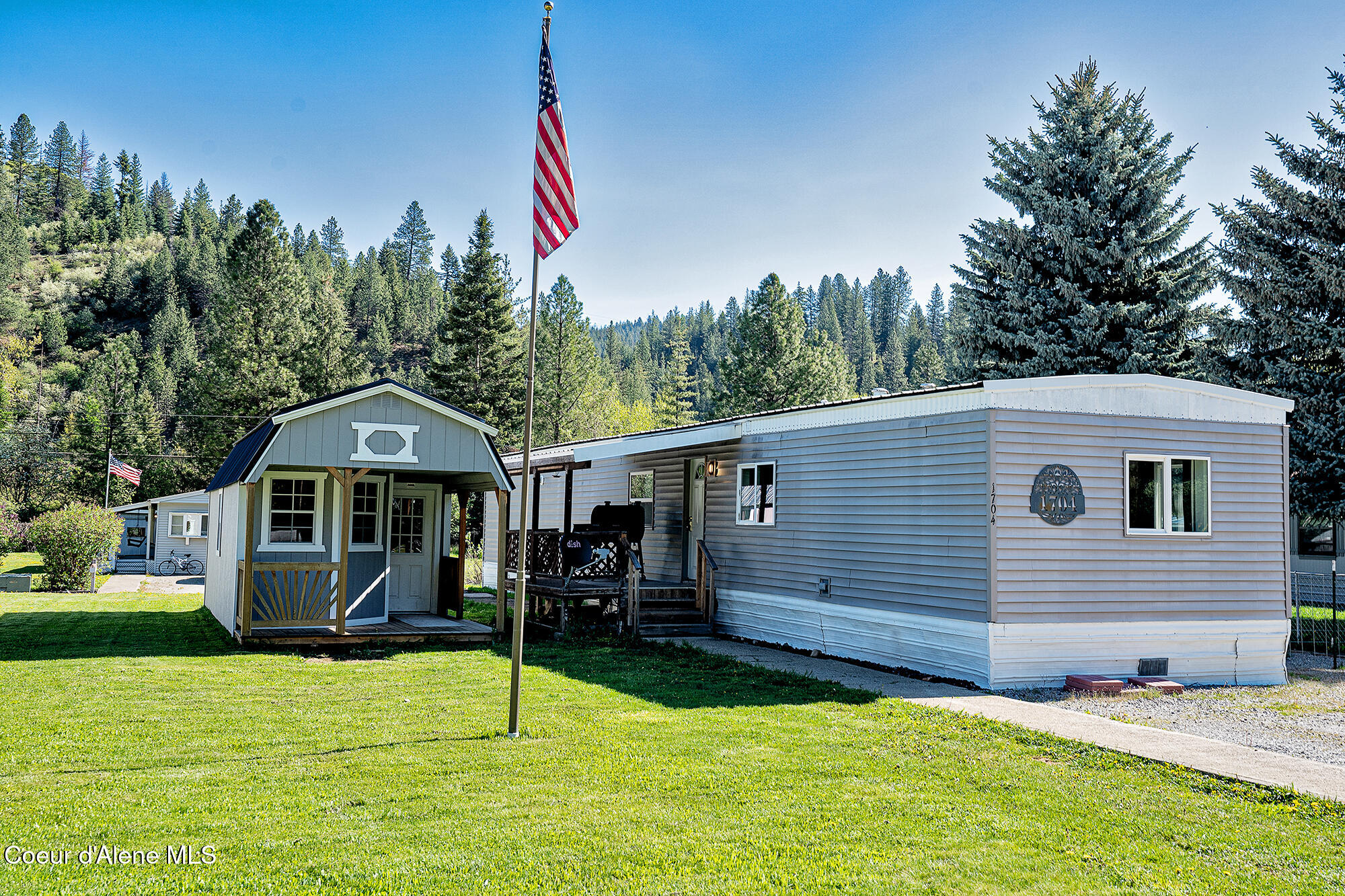 1704 Yellowstone Ave, Osburn, Idaho image 1