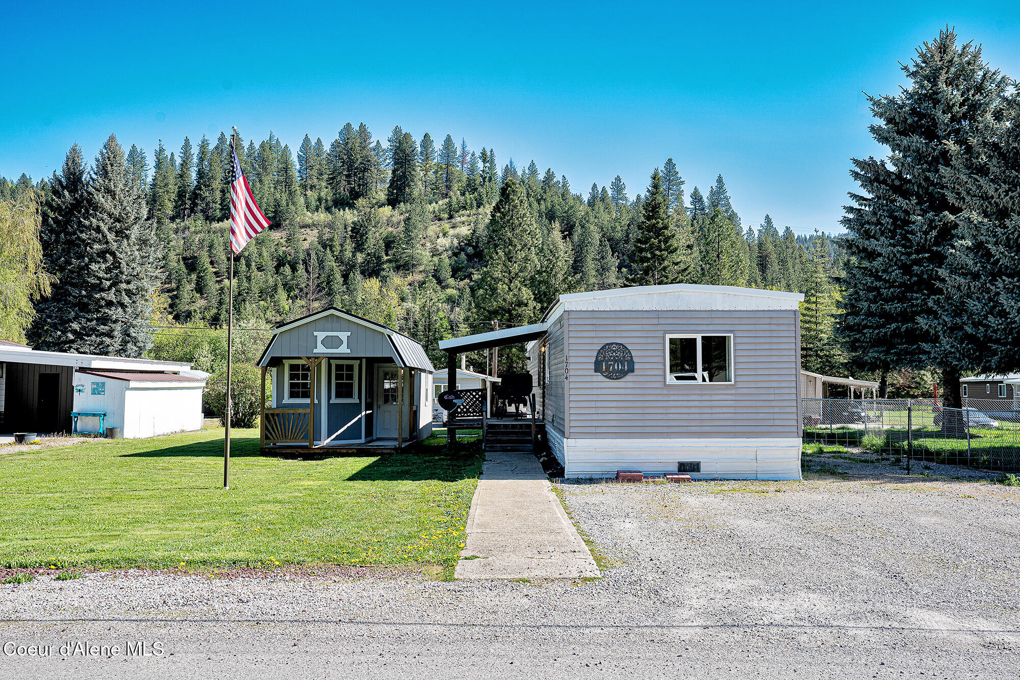 1704 Yellowstone Ave, Osburn, Idaho image 2