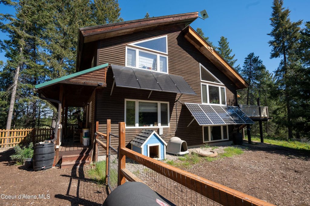 Photo of 450 Coyote Way, Bonners Ferry, ID 83805 (MLS # 26-4387)