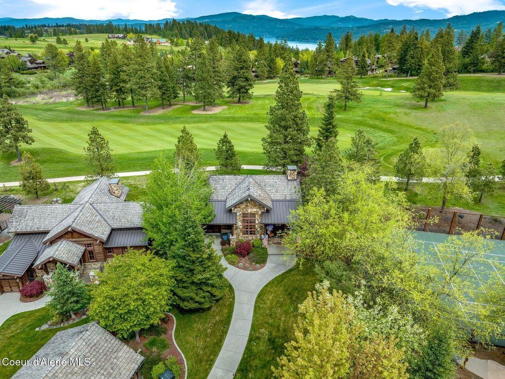 Photo of 18046 KIMBERLITE Dr, Coeur dAlene, ID 83814 (MLS # 25-5491)