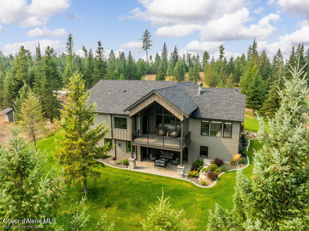 Photo of 227 Mesa Dr Dr, Athol, ID 83801 (MLS # 25-9007)