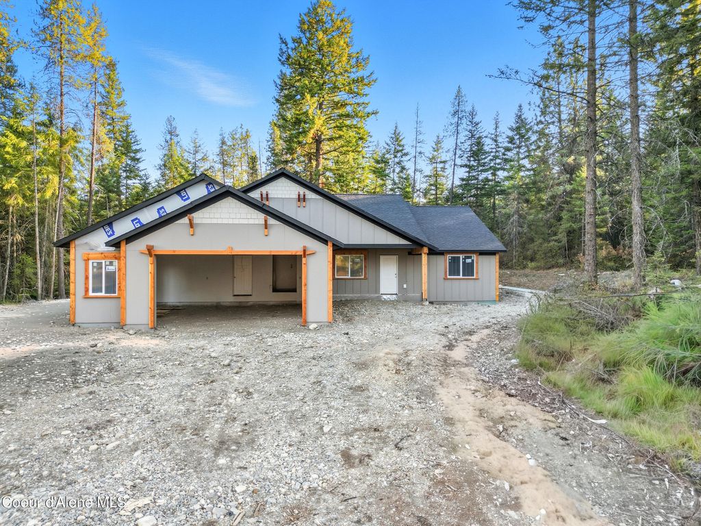Photo of 5382 Van Buren St, Spirit Lake, ID 83869 (MLS # 25-9830)