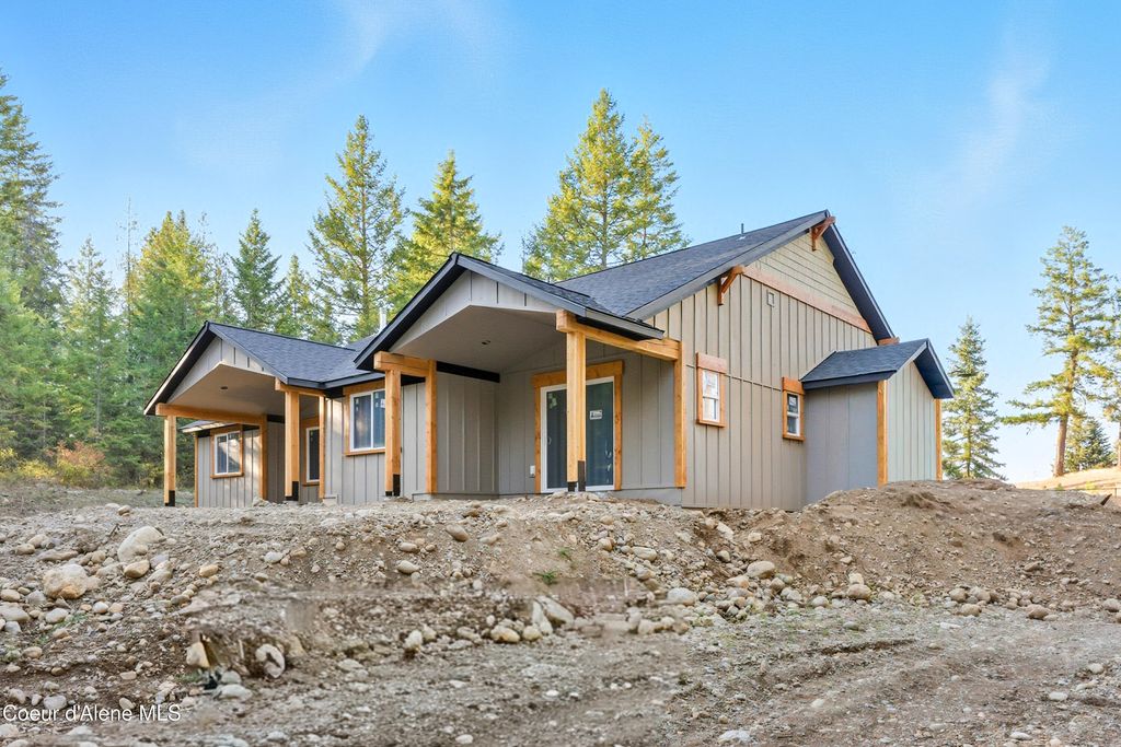 Photo of 5382 Van Buren St, Spirit Lake, ID 83869 (MLS # 25-9830)