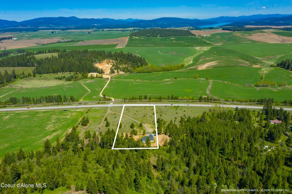 Photo of 45277 Hwy 95, Worley, ID 83876 (MLS # 25-8121)