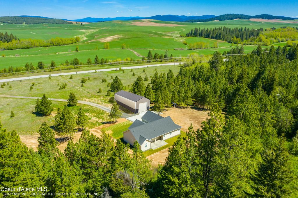 Photo of 45277 Hwy 95, Worley, ID 83876 (MLS # 25-8121)