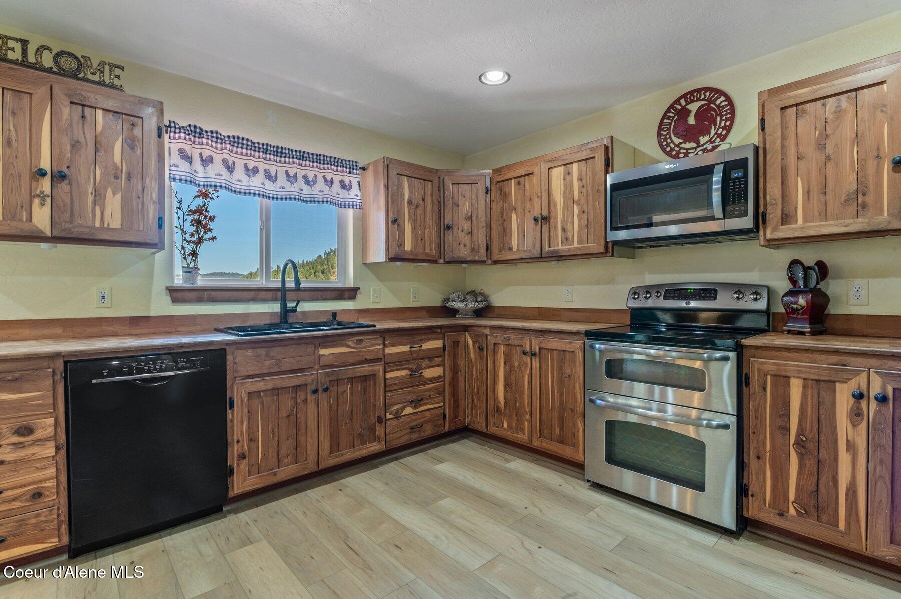 2902 Jewel Lake Rd, Sagle, Alaska image 11