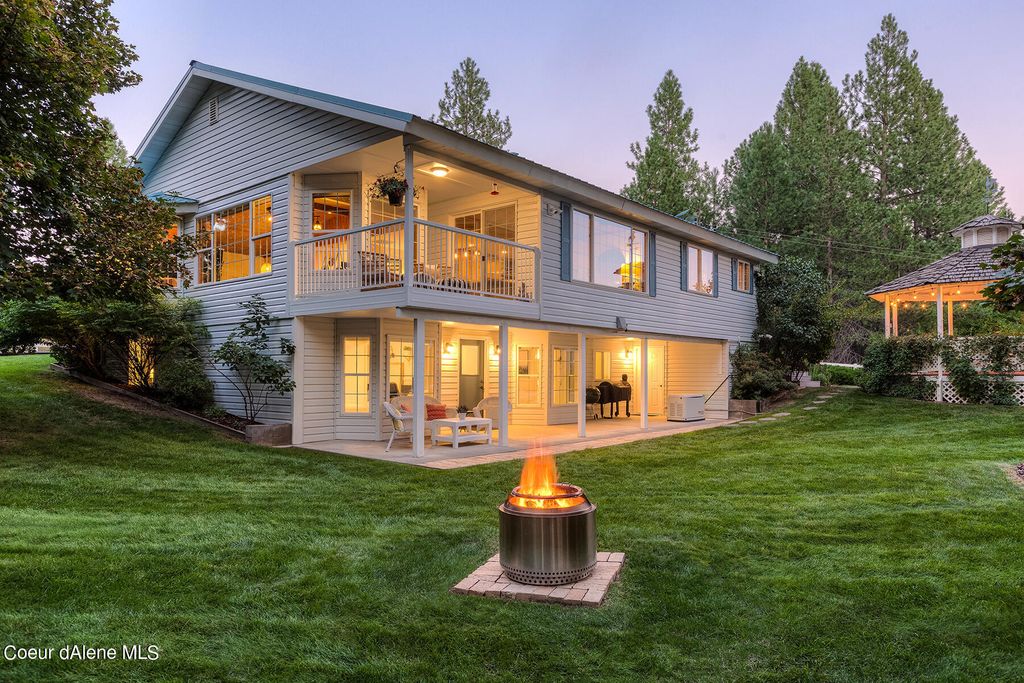 Photo of 5718 SLEEPY Ln, Coeur dAlene, ID 83814 (MLS # 25-9599)