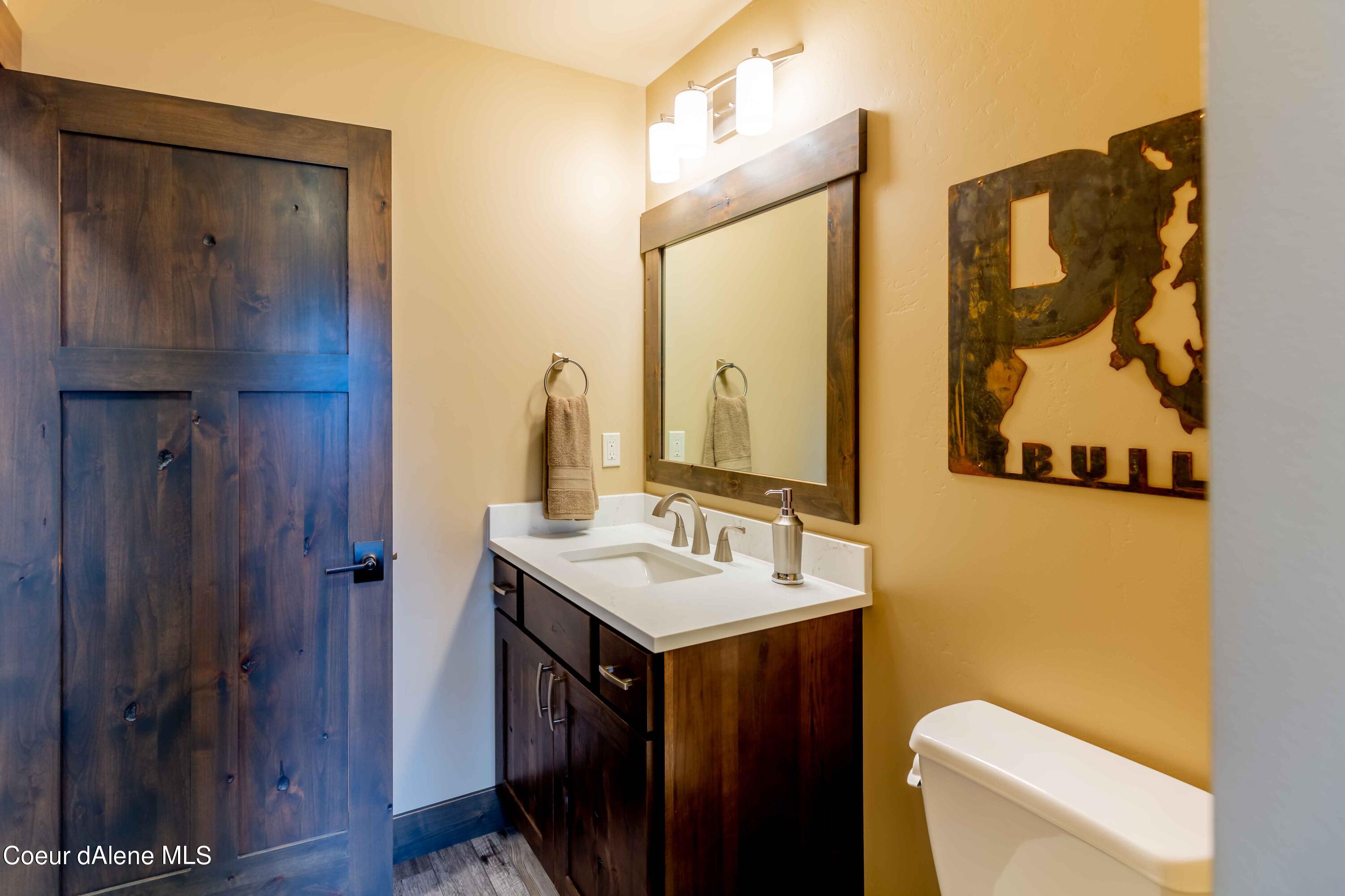 B2-B6 Grandview Estates, Nordman, Idaho image 32