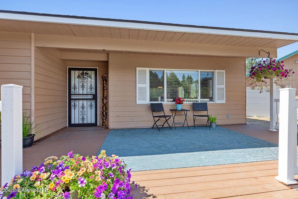 Photo of 34197 Hayden Dr, Spirit Lake, ID 83869 (MLS # 26-79)