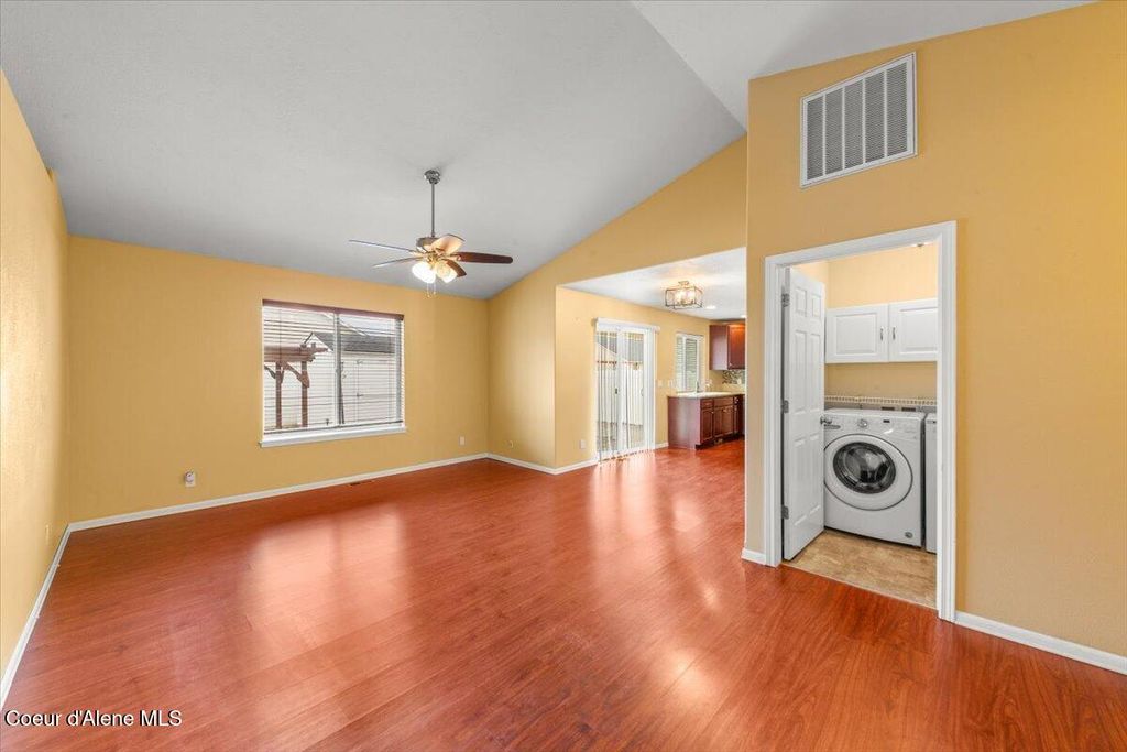 Photo of 1449 Moonstone St, Post Falls, ID 83854 (MLS # 26-3562)