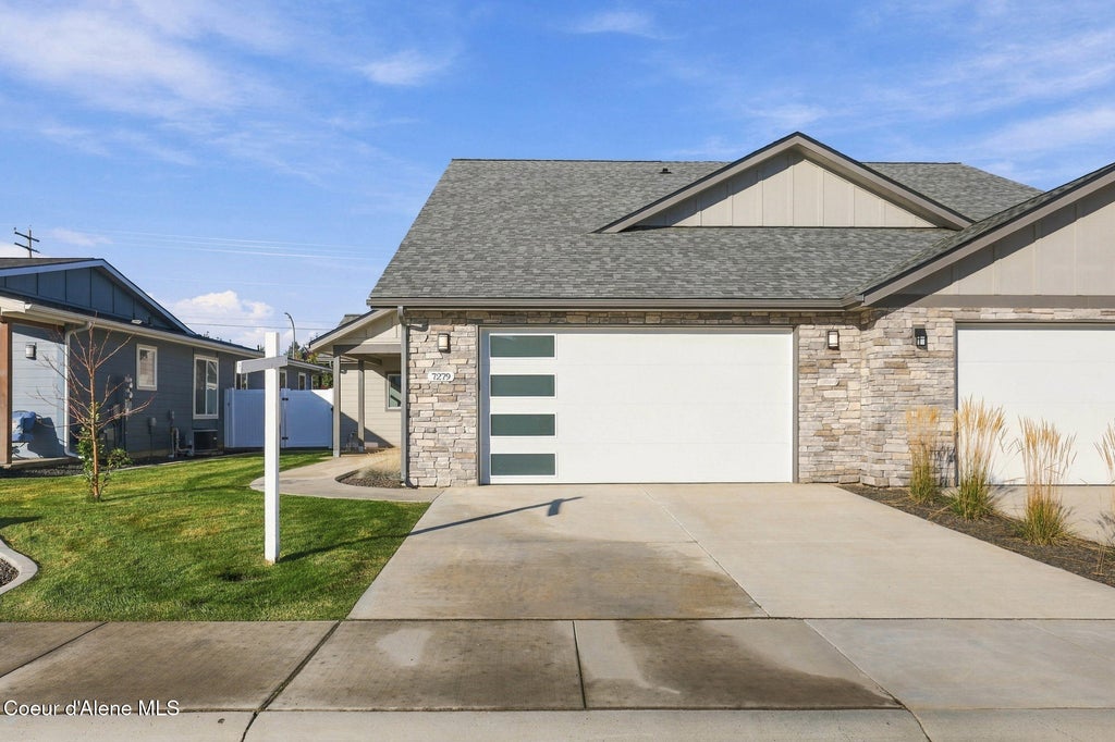 Photo of 7279 Grafton St, Coeur dAlene, ID 83815 (MLS # 26-10096)