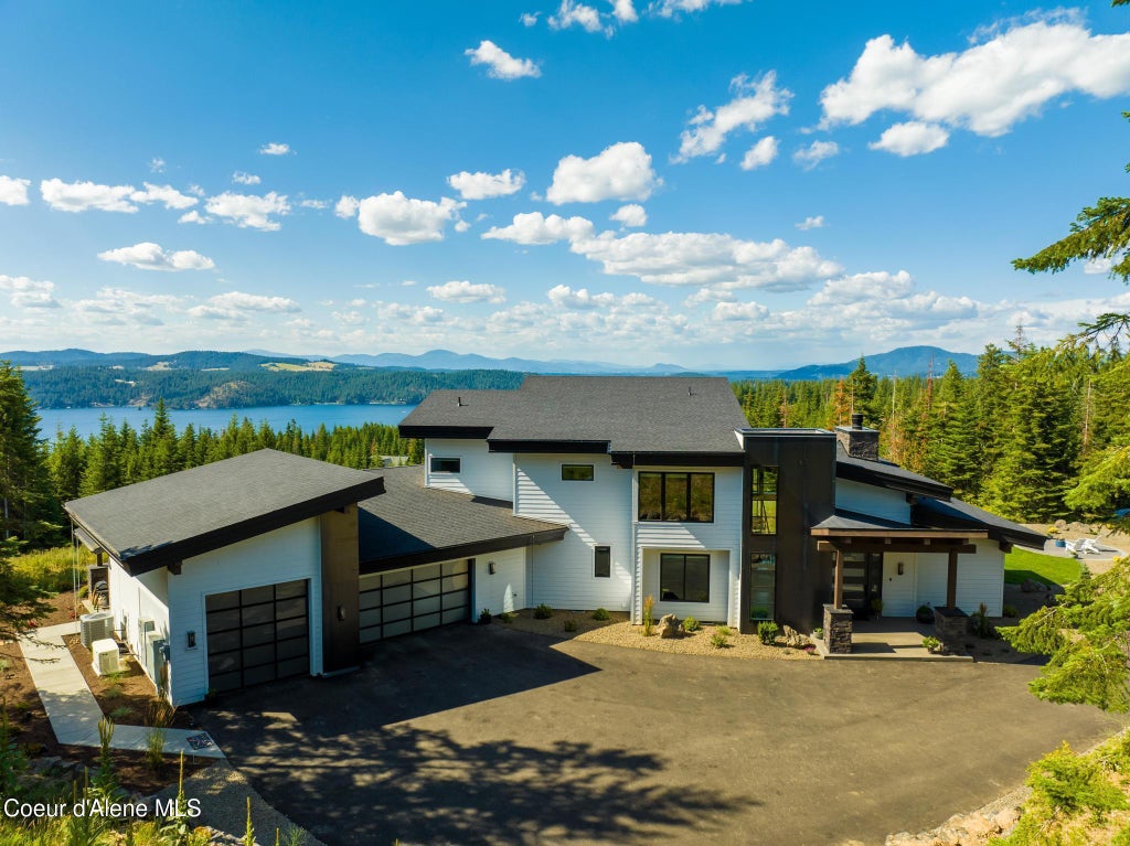 Photo of 9203 Kapalua RD, Harrison, ID 83833 (MLS # 26-8887)