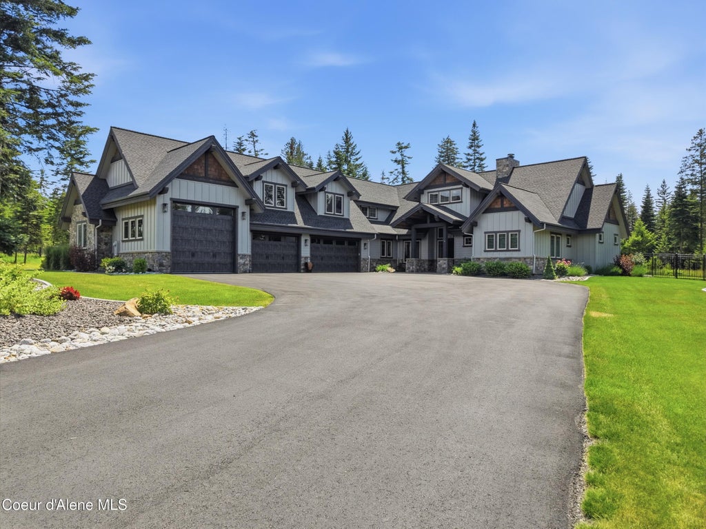 Photo of 2117 Amulet Cir, Rathdrum, ID 83858 (MLS # 26-9760)