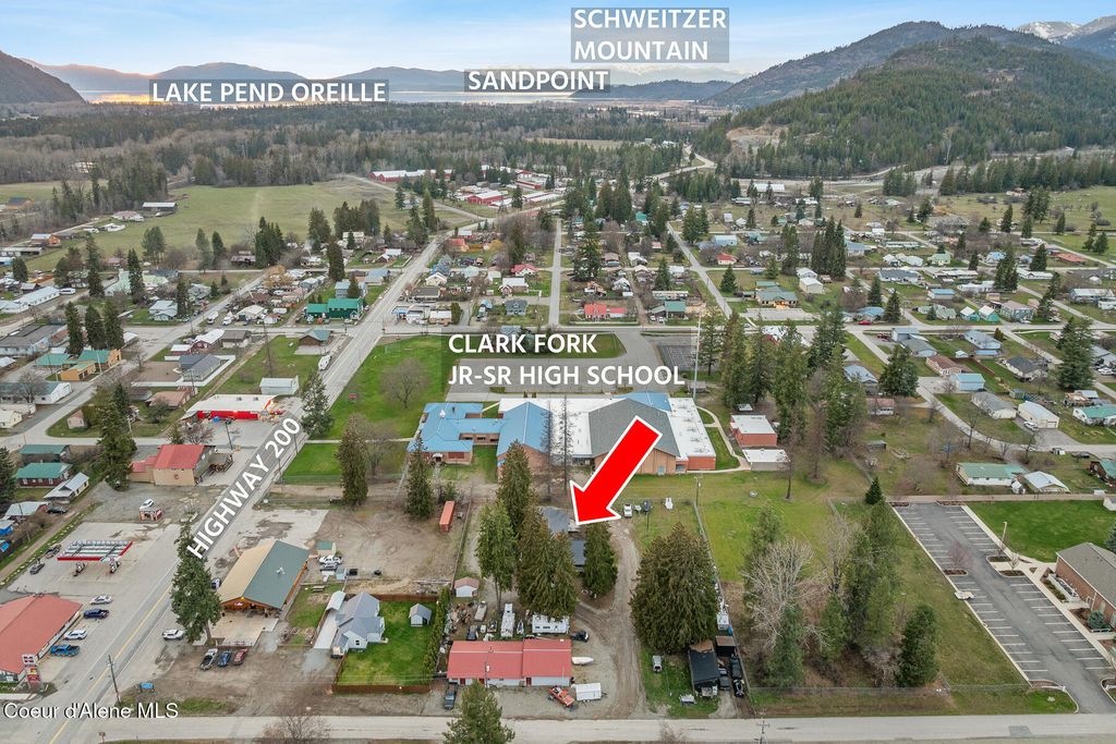 Photo of 517 Stephen St, Clark Fork, ID 83811 (MLS # 26-3290)