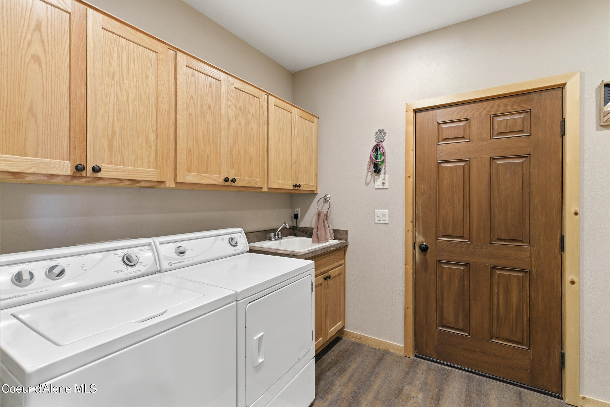 Careywood, Idaho, 83809, United States, 3 Bedrooms Bedrooms, ,3 BathroomsBathrooms,Residential,Active,2033984