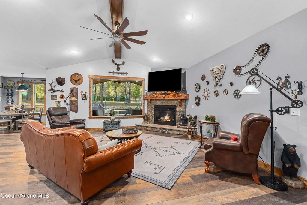 Photo of 28615 Milan, Chattaroy, WA 99003 (MLS # 25-11433)