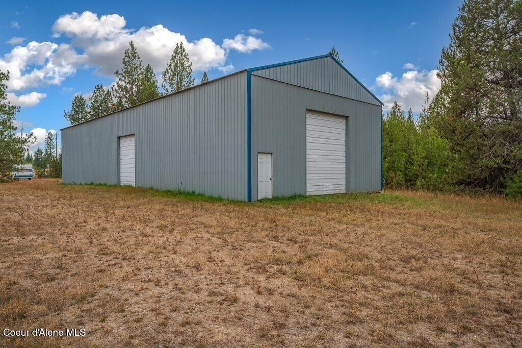 Photo of 16155 Mountain View Rd Rd, Rathdrum, ID 83858 (MLS # 25-9988)