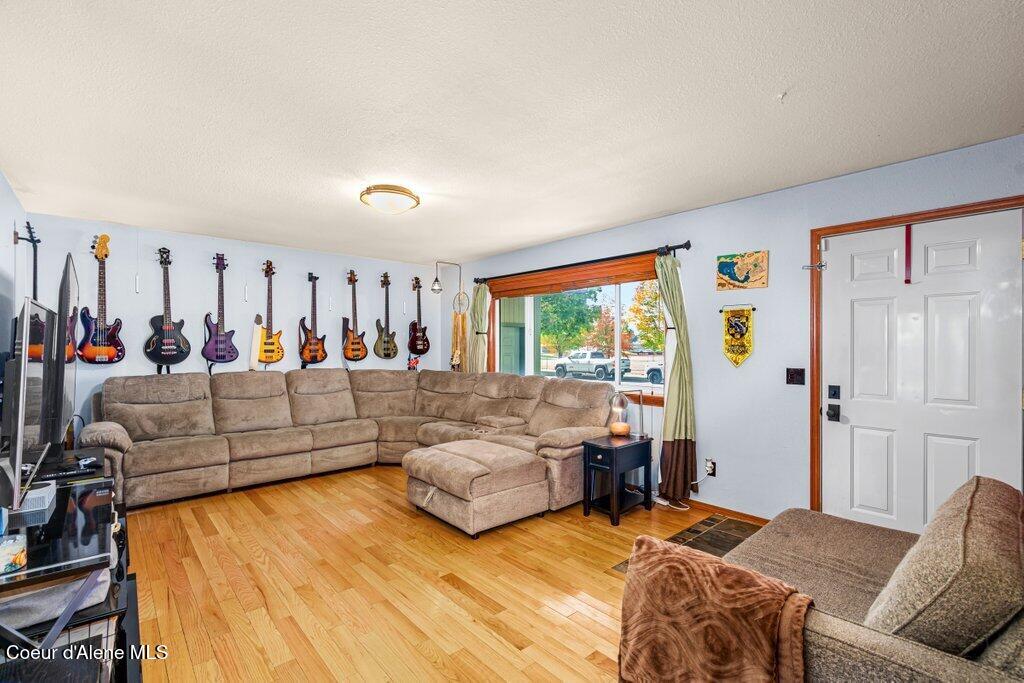 Photo of 2222 Cecil Rd, Post Falls, ID 83854 (MLS # 26-10137)
