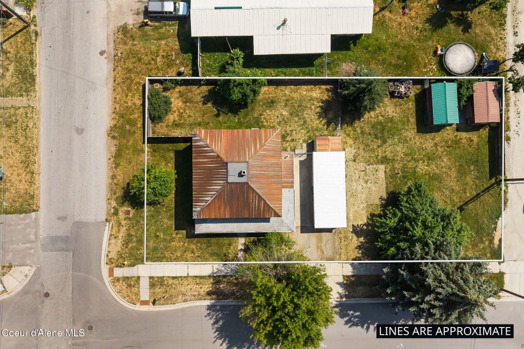 Photo of 1223 Walnut ST, Sandpoint, ID 83864 (MLS # 26-7704)