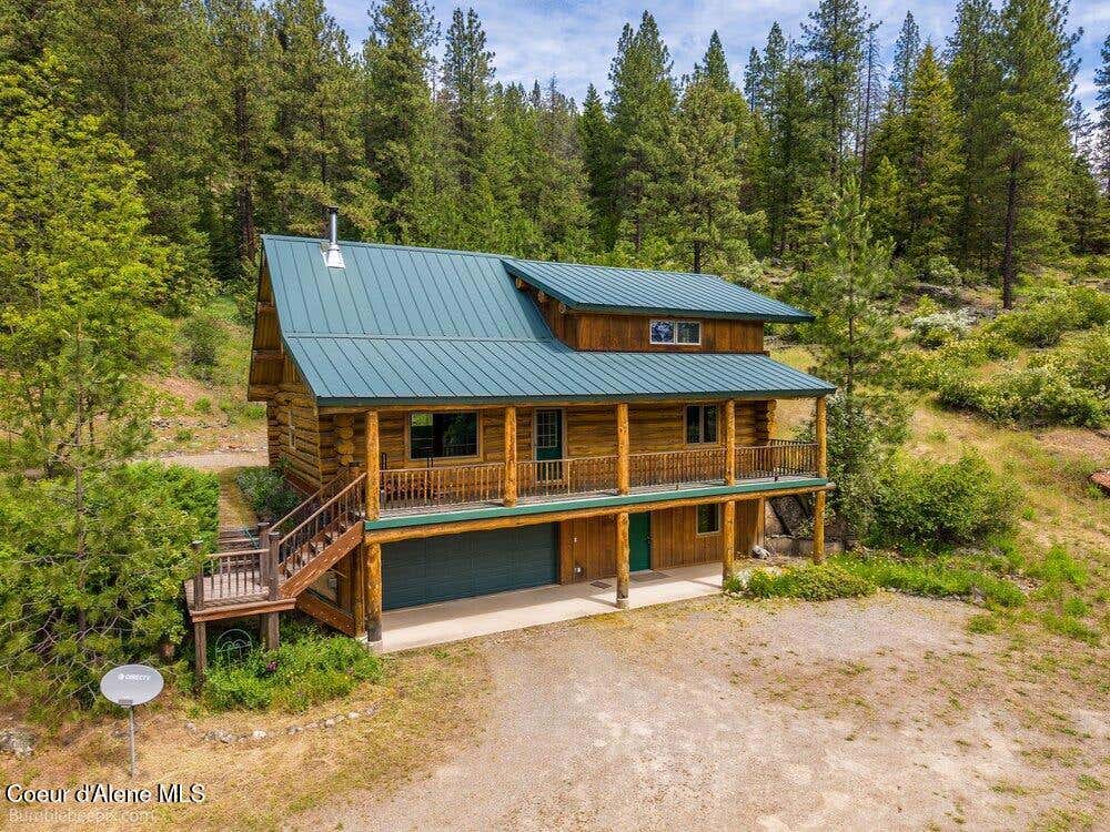 Photo of 159 Cabin Ridge Ridge, Spirit Lake, ID 83869 (MLS # 26-6463)
