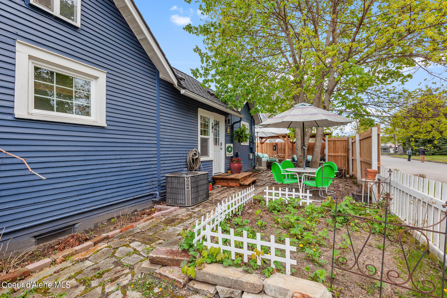919 N B St, Coeur d'Alene, Texas image 22