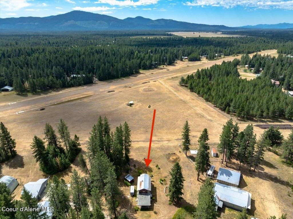 Photo of 9134 HOWARD Rd, Athol, ID 83801 (MLS # 25-7855)