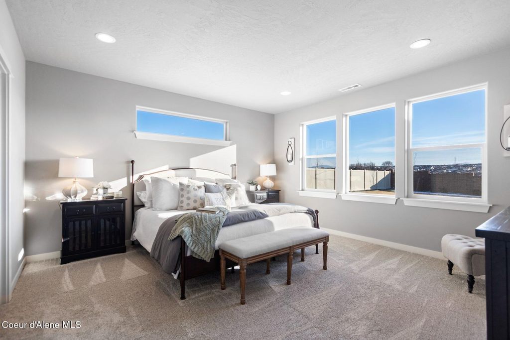 Photo of 6829 CONSTANTINE, Rathdrum, ID 83858 (MLS # 26-1576)