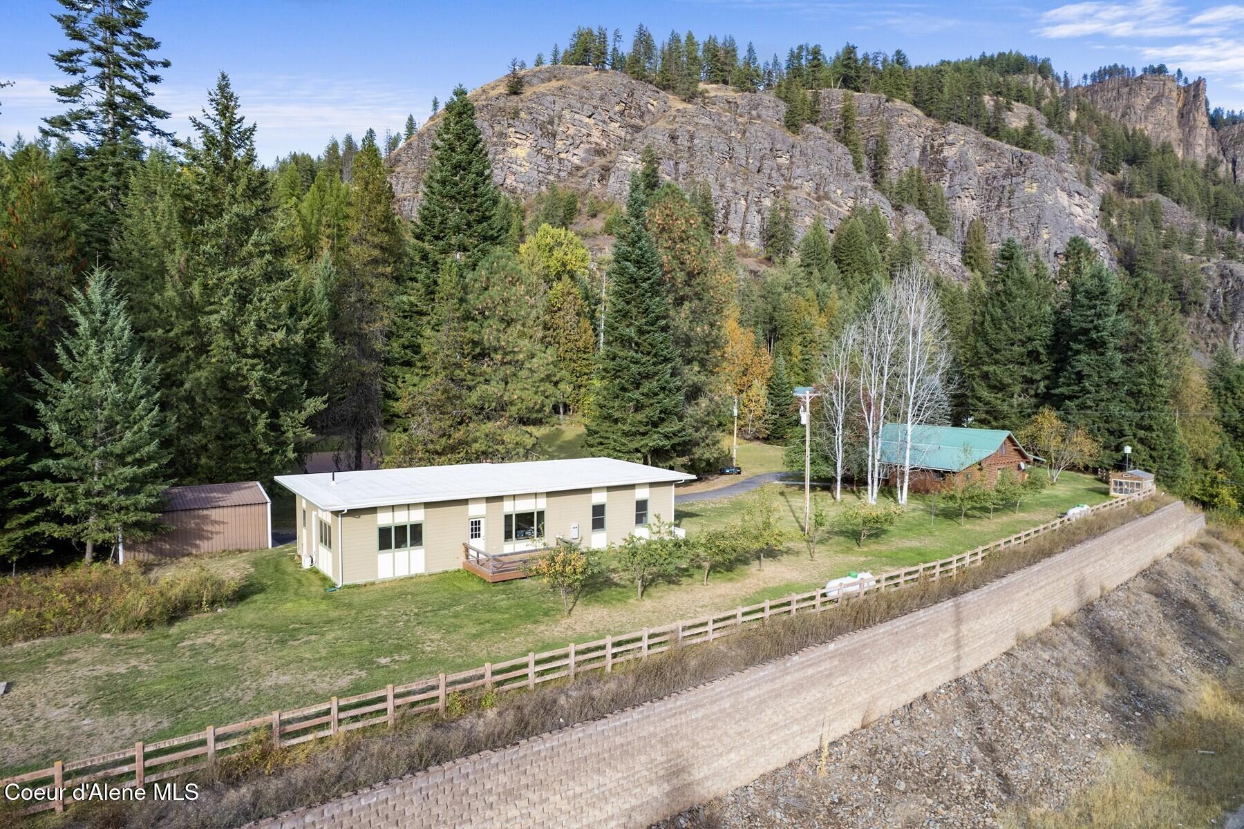 60319 Hwy 200, Clark Fork, Idaho image 1
