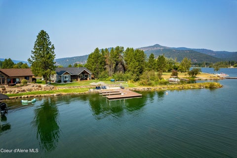 Photo of 179 Waterfront Dr, Sagle, ID 83860 (MLS # 26-8643)