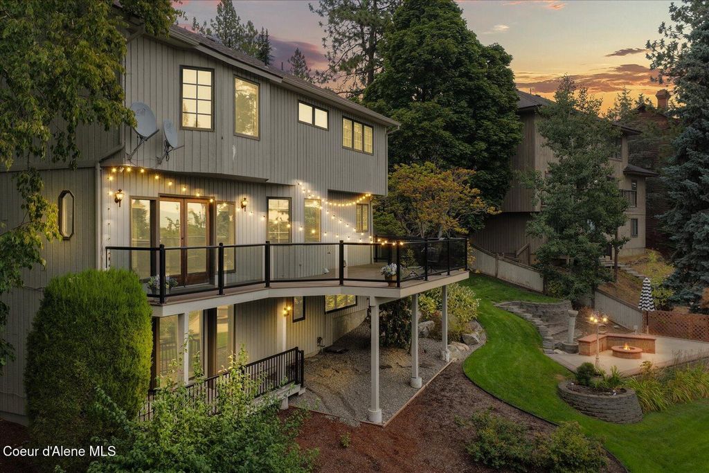 Photo of 7706 Woodview, Spokane, WA 99212 (MLS # 26-916)