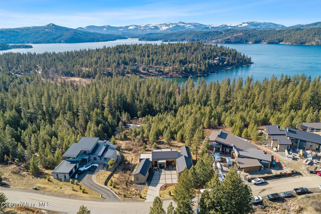 Photo of 7441 BUCKRAIL Rd, Harrison, ID 83833 (MLS # 25-2078)