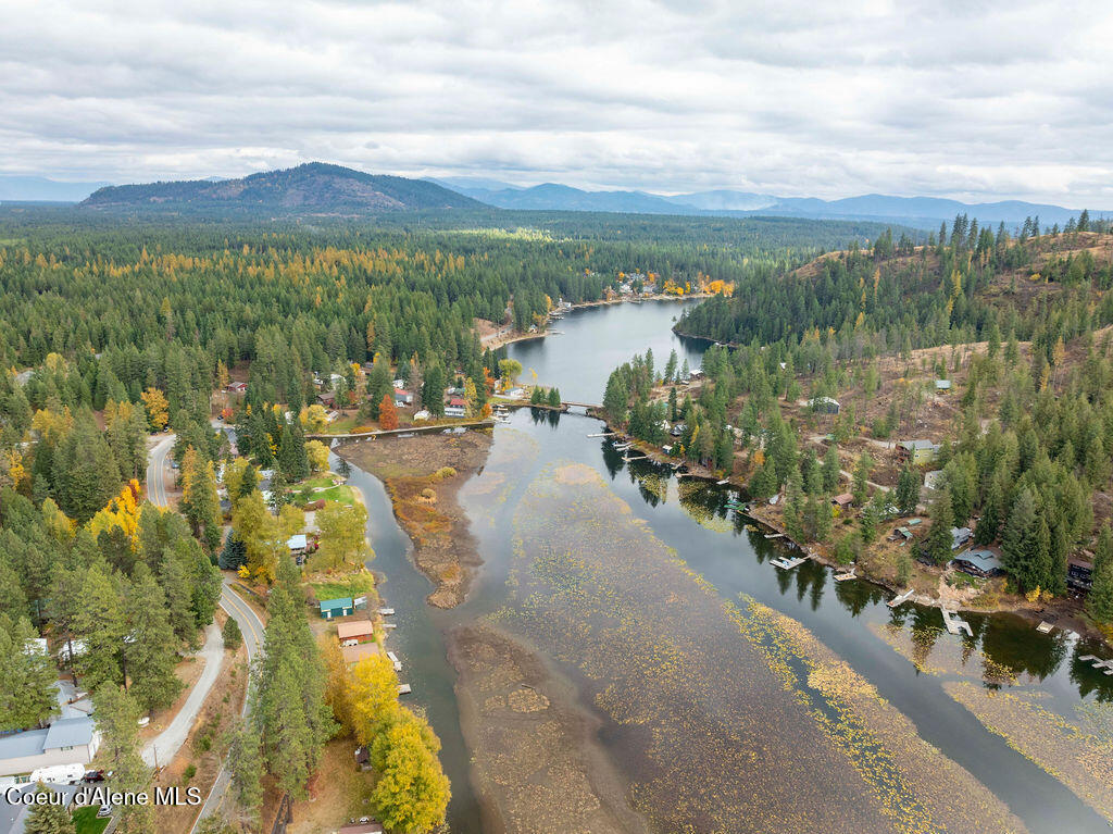 7547 W Channel Ln, Rathdrum, Idaho image 48