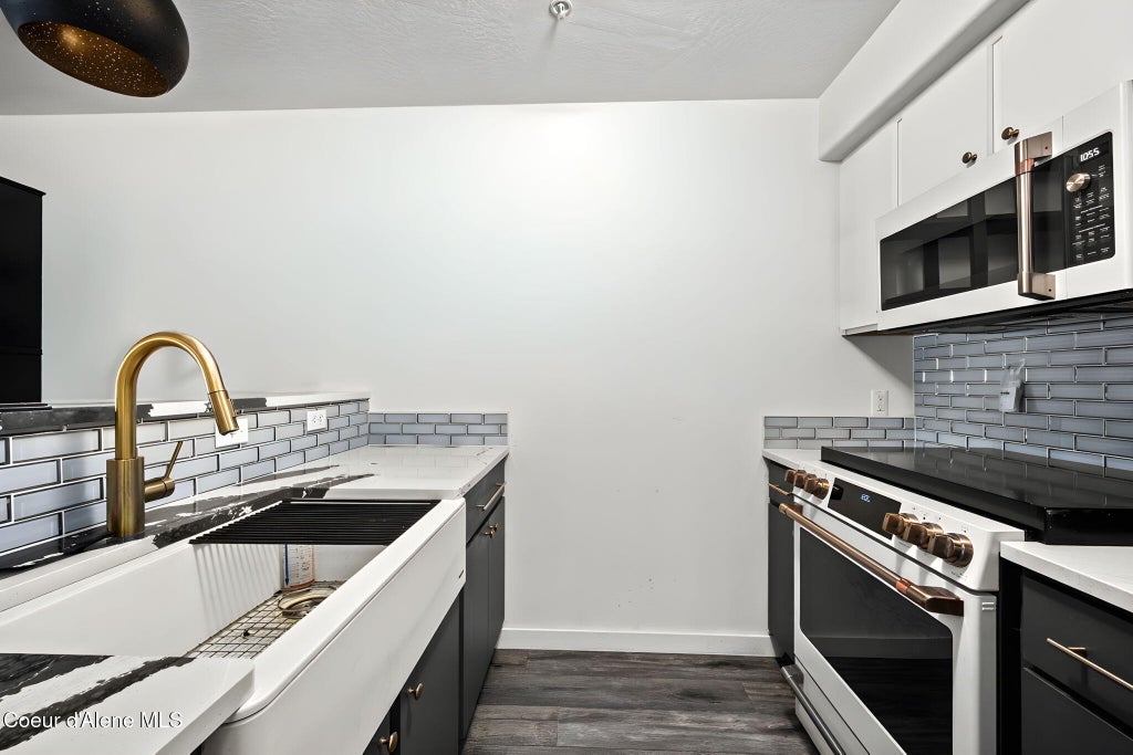 Photo of 842 Chase RD #APT 102, Post Falls, ID 83854 (MLS # 26-8078)