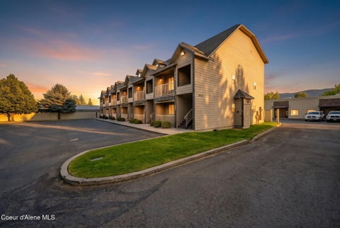 Photo of 842 Chase RD #APT 102, Post Falls, ID 83854 (MLS # 26-8078)