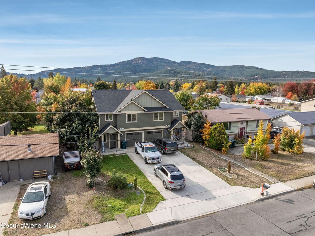 Photo of 1622/1624 E 3rd AVE, Post Falls, ID 83854 (MLS # 24-9926)