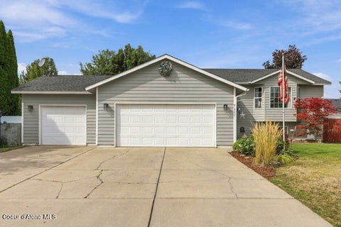 Photo of 8509 Maple ST, Hayden, ID 83835 (MLS # 26-9335)