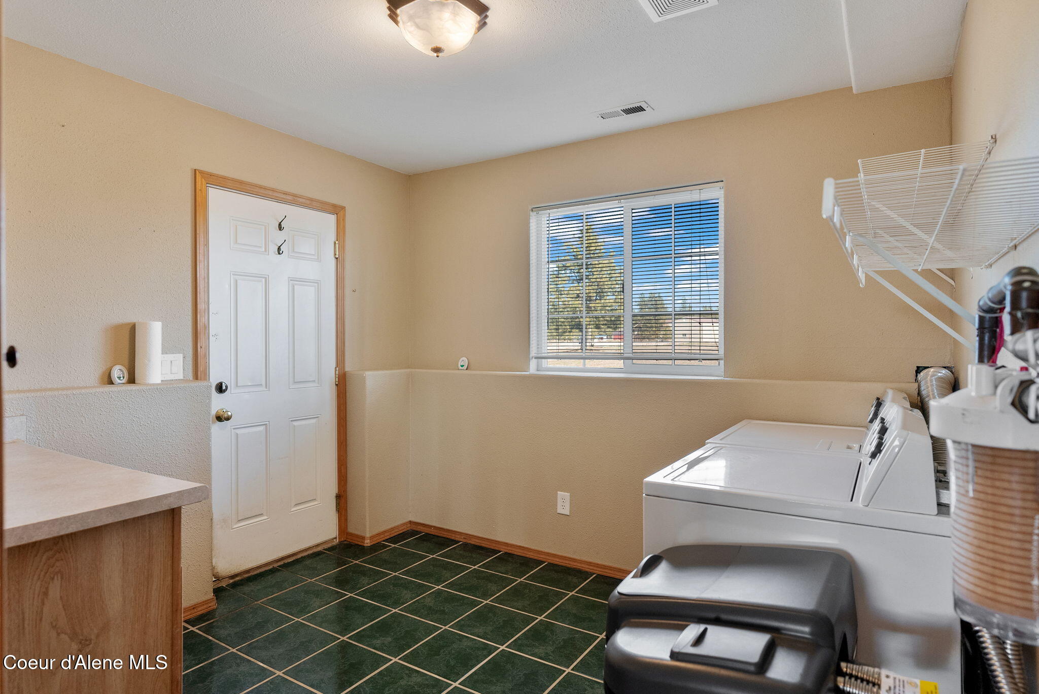 2996 E Briar Ct, Athol, Alaska image 39