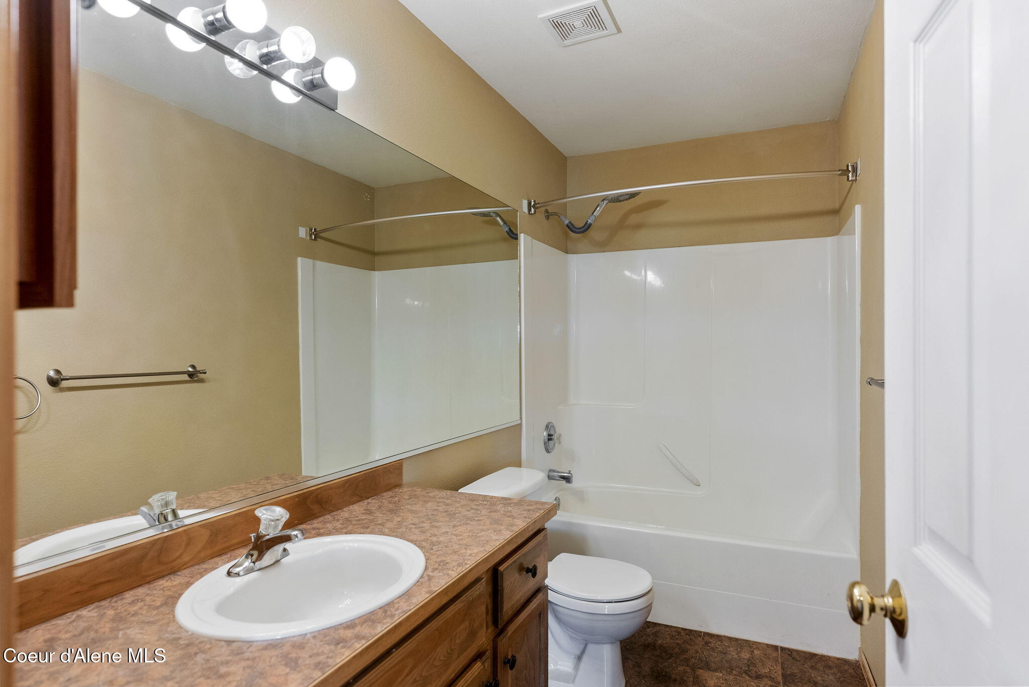2996 E Briar Ct, Athol, Alaska image 31