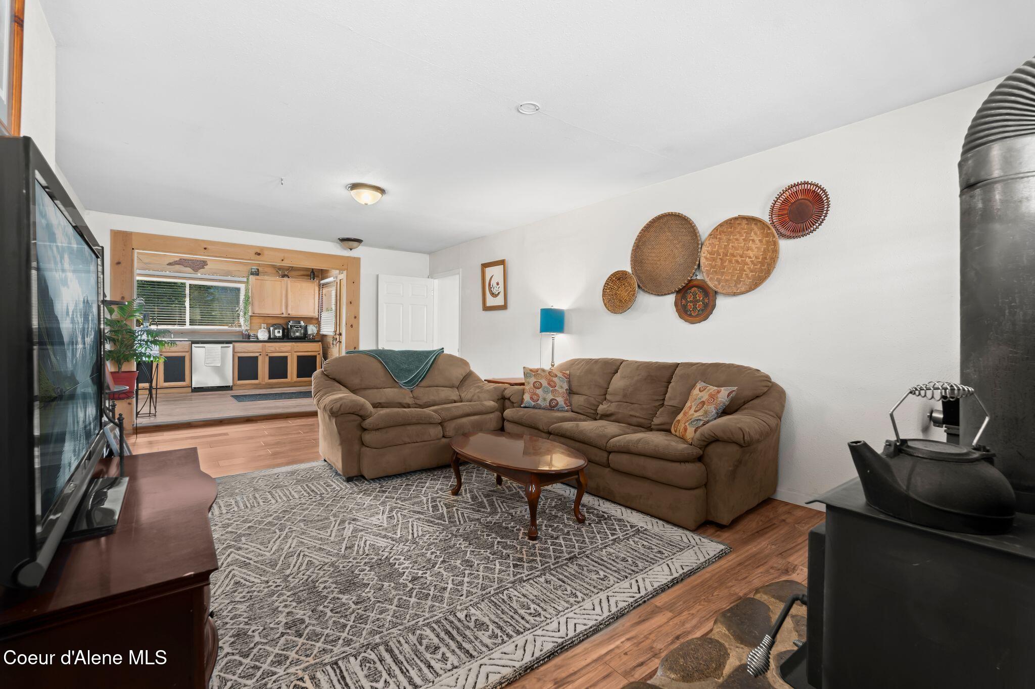 112 W 3rd Ave, Clark Fork, Alaska image 9